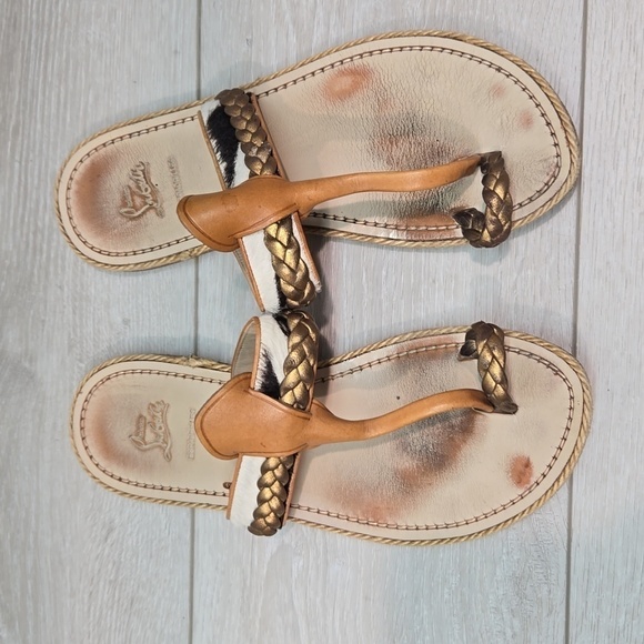 Christian Louboutin Leather & Calf Hair Hola Chica Toe Ring Flat Sandals sz 39 - Picture 3 of 11